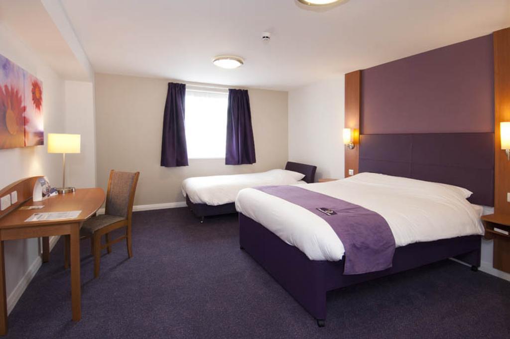 Premier Inn Клактон-он-Си Номер фото